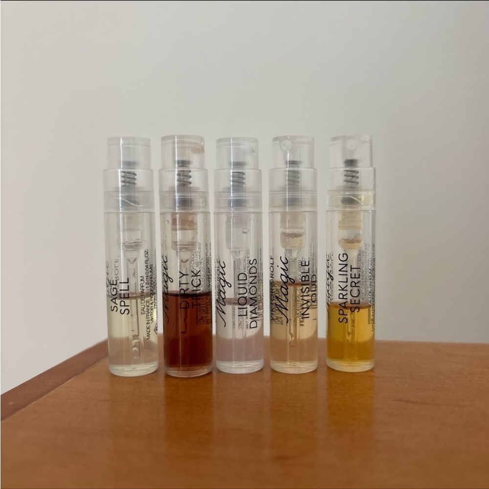 Viktor & Rolf Magic perfume samples